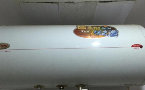 �����ˮ���ضȮ�����ν�Q�������ˮ��(li��n)���S��