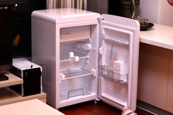 �����ʹ�������Ƕ������ȡ�Q����α��B(y��ng)