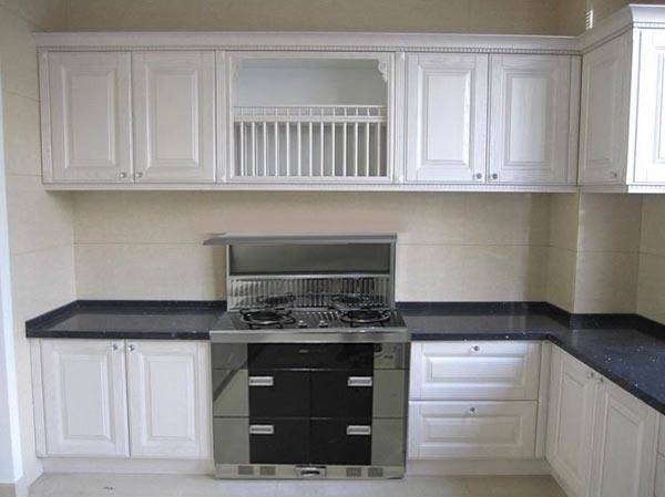 ������ͷ��w���Ă���