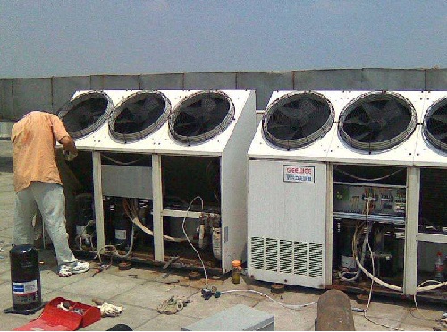 �B�T(m��n)���Ҹ������{(di��o)�Ӱ��ļҺ�_������ԃ(x��n)