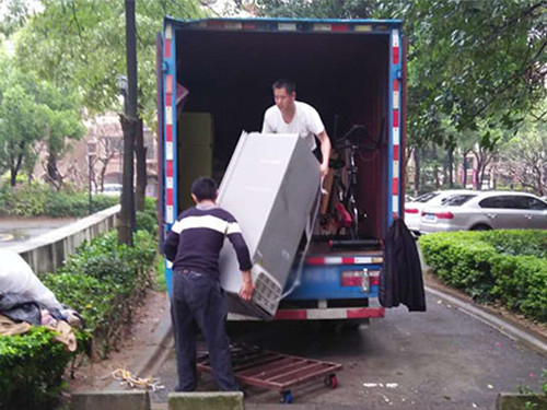 ���ں�ɽ��Ҏ(gu��)������M�˜�_�r�񌍻�