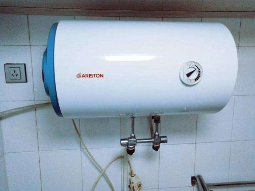 �V����Ԫ���ˮ����ж��ϴ�r(ji��)��_24С�r(sh��)����(w��)