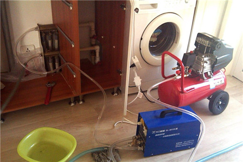 �R��ɽ��(d��ng)Ϳ�h�S�޵�?z��)�©ˮ�Ԓ̖�a_24С�r(sh��)����(w��)