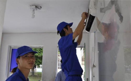 μ�����Tϴ���{�����Ԓ_����300��