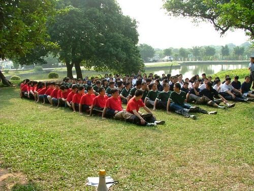 泉州團(tuán)隊(duì)?wèi)敉馀嘤?xùn)哪家好_泉州拓展訓(xùn)練