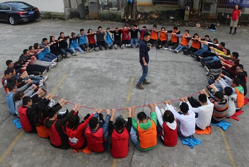 泉州30人公司拓展培訓(xùn)報(bào)名