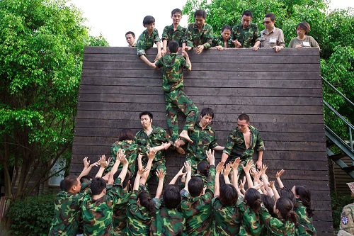 泉州公司團隊拓展80人左右