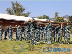 廈門新員工軍事化拓展培訓(xùn)