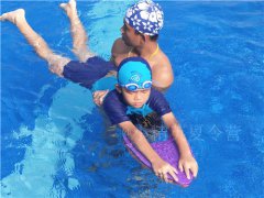 福州游泳特訓(xùn)營(yíng),福州軍事拓展?fàn)I