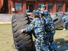 泉州企業(yè)團(tuán)隊(duì)軍事拓展訓(xùn)練哪里好?